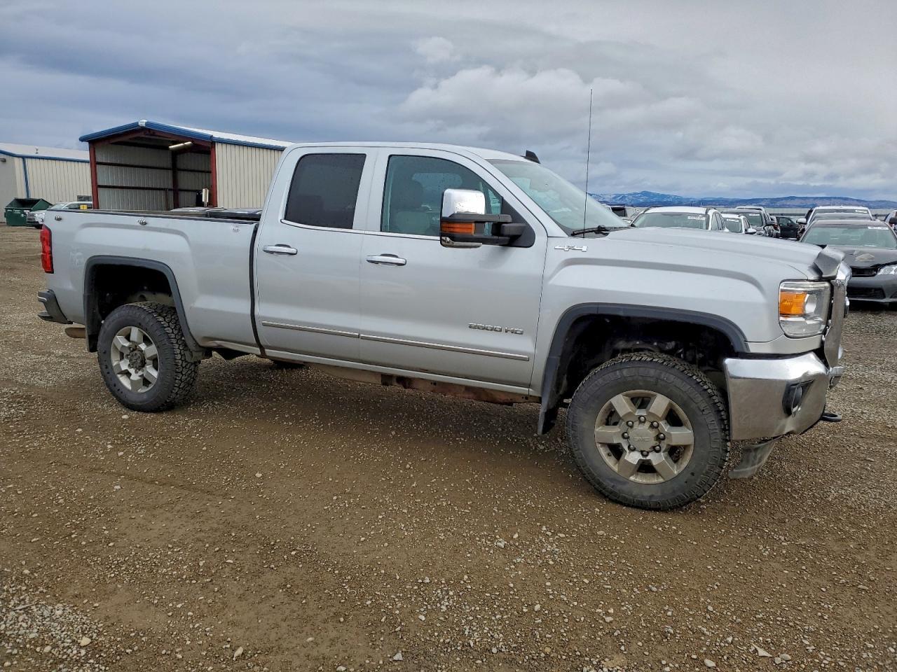 2015 GMC Sierra