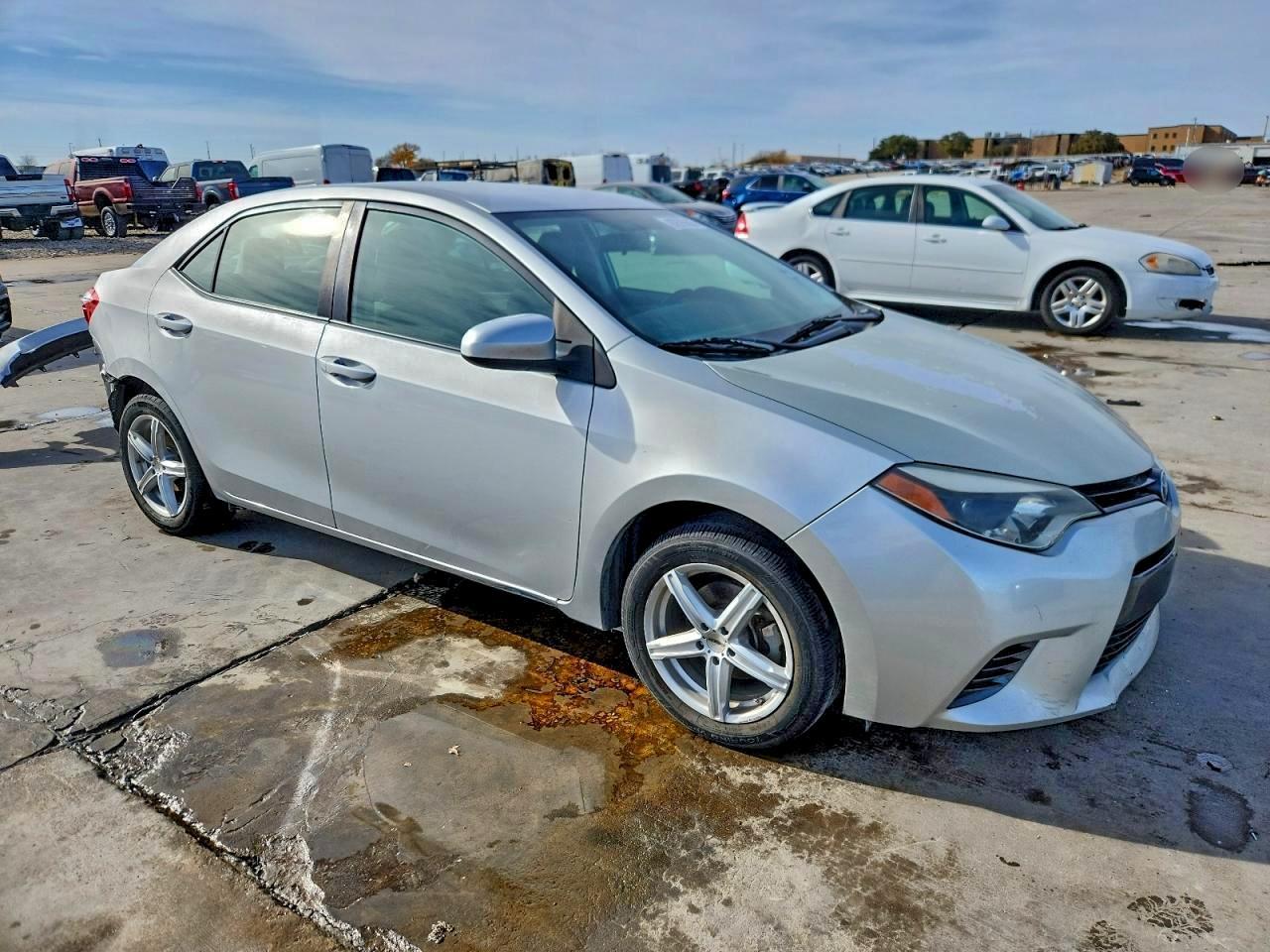 2016 TOYOTA COROLLA
