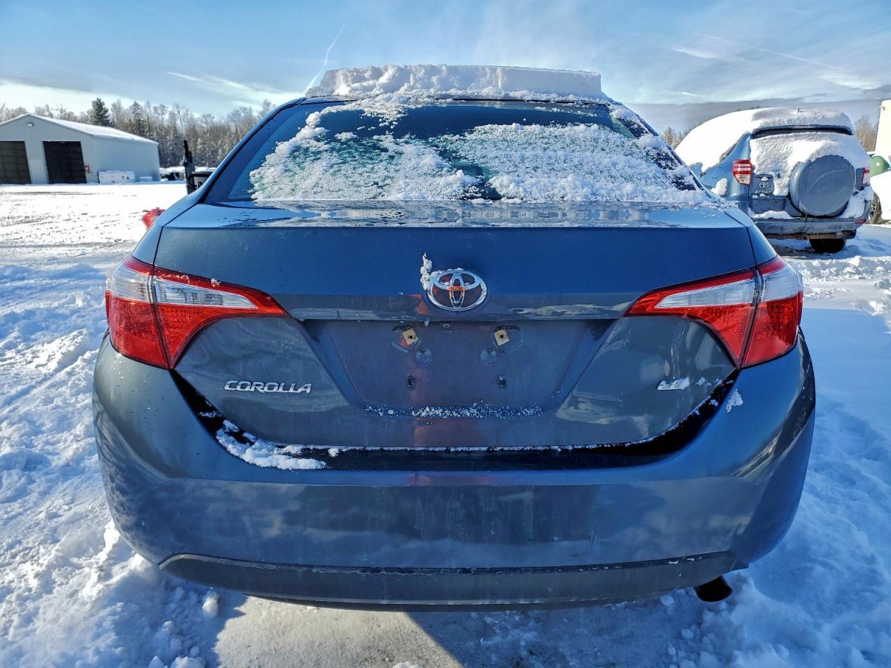 2015 TOYOTA COROLLA