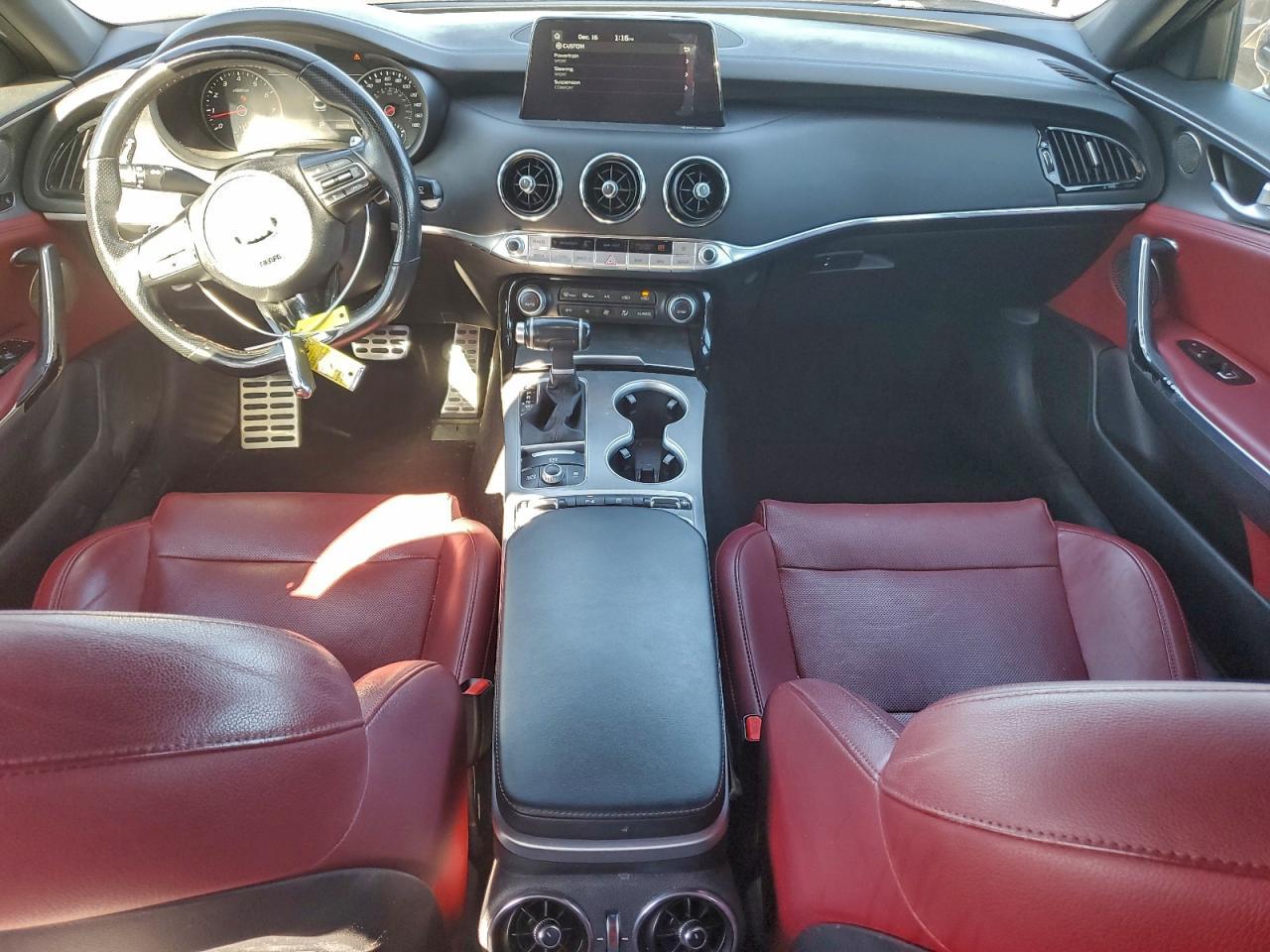 2019 KIA Stinger