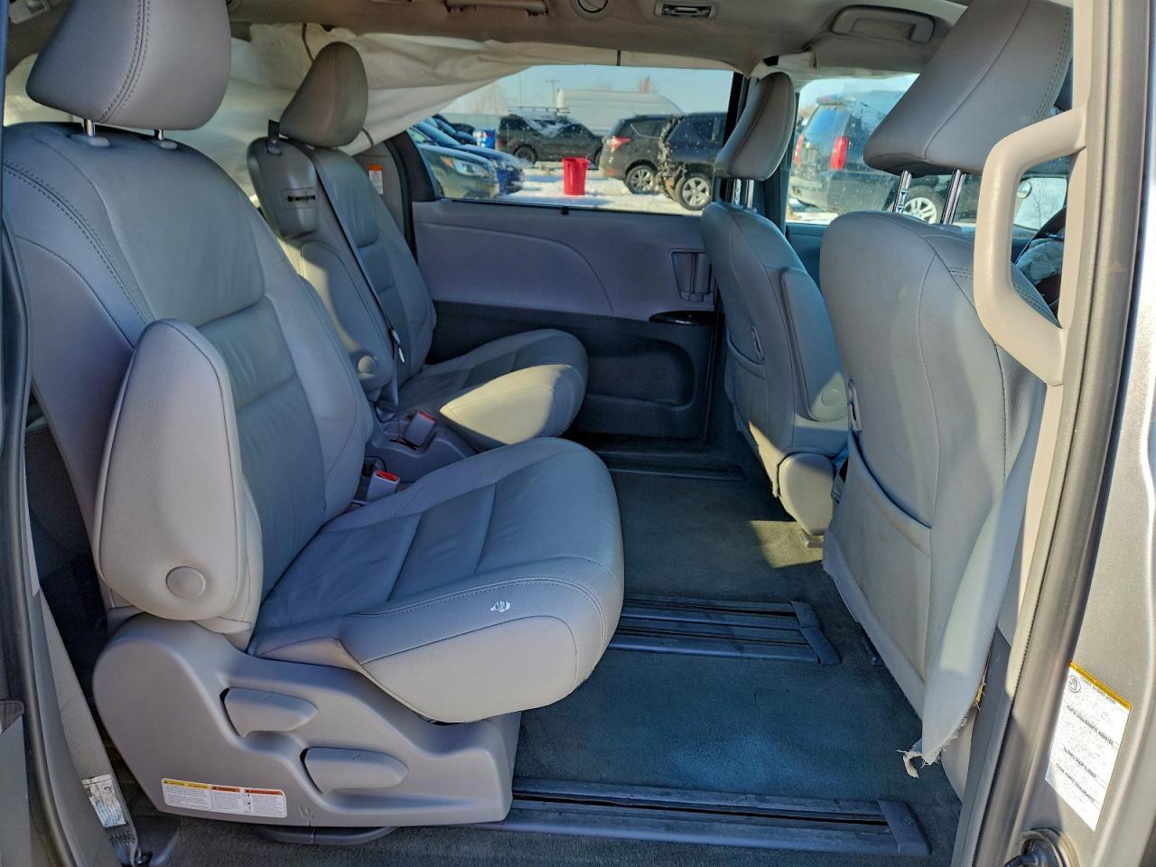2018 TOYOTA SIENNA