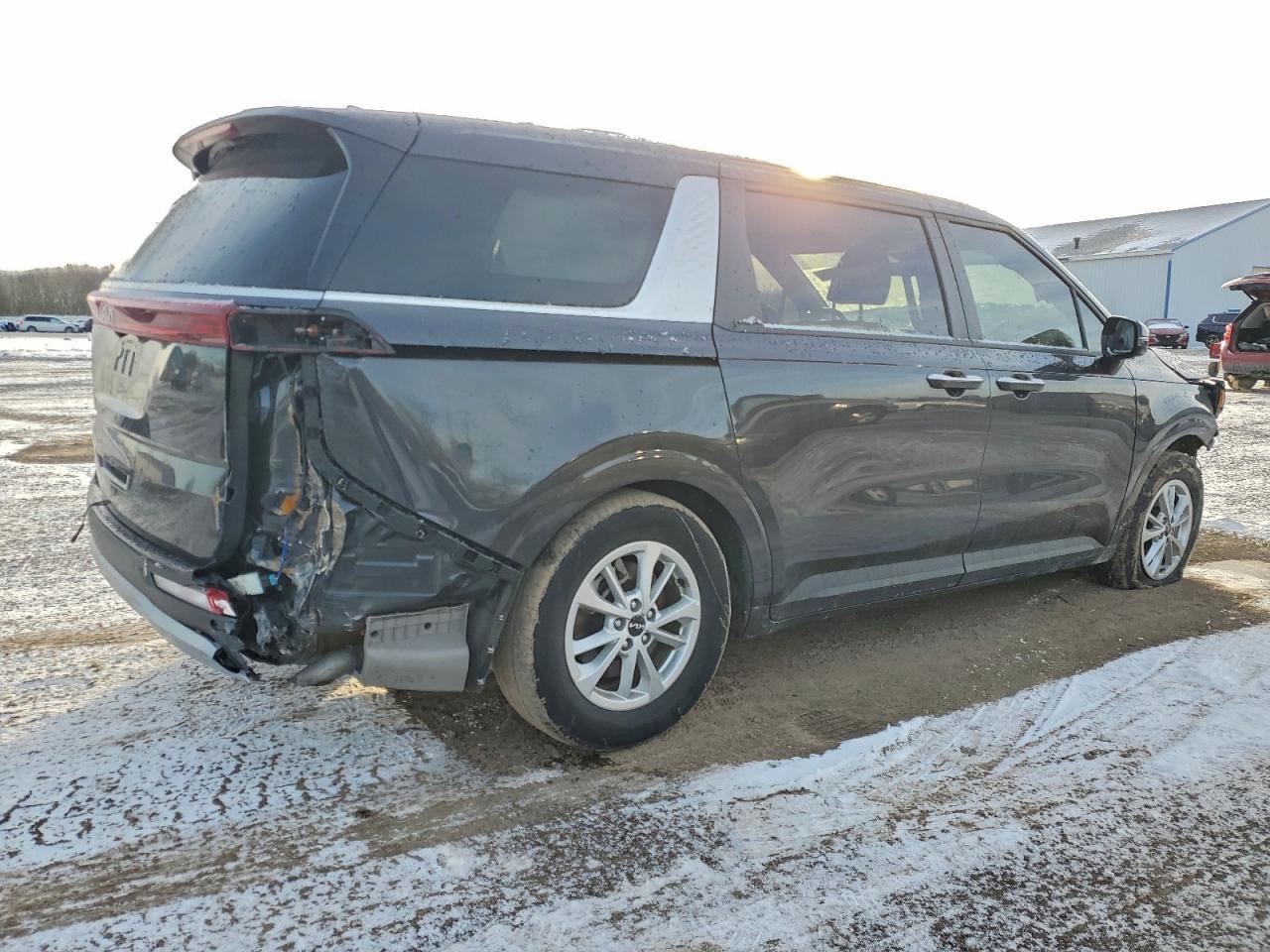 2024 KIA Carnival
