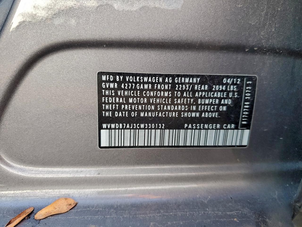 2012 VOLKSWAGEN GOLF