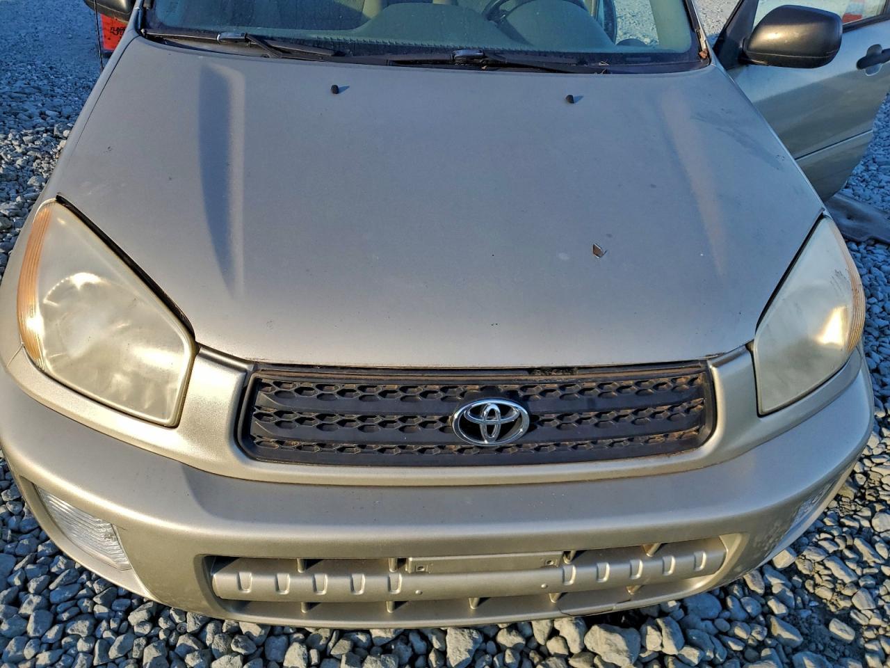 2003 TOYOTA RAV4