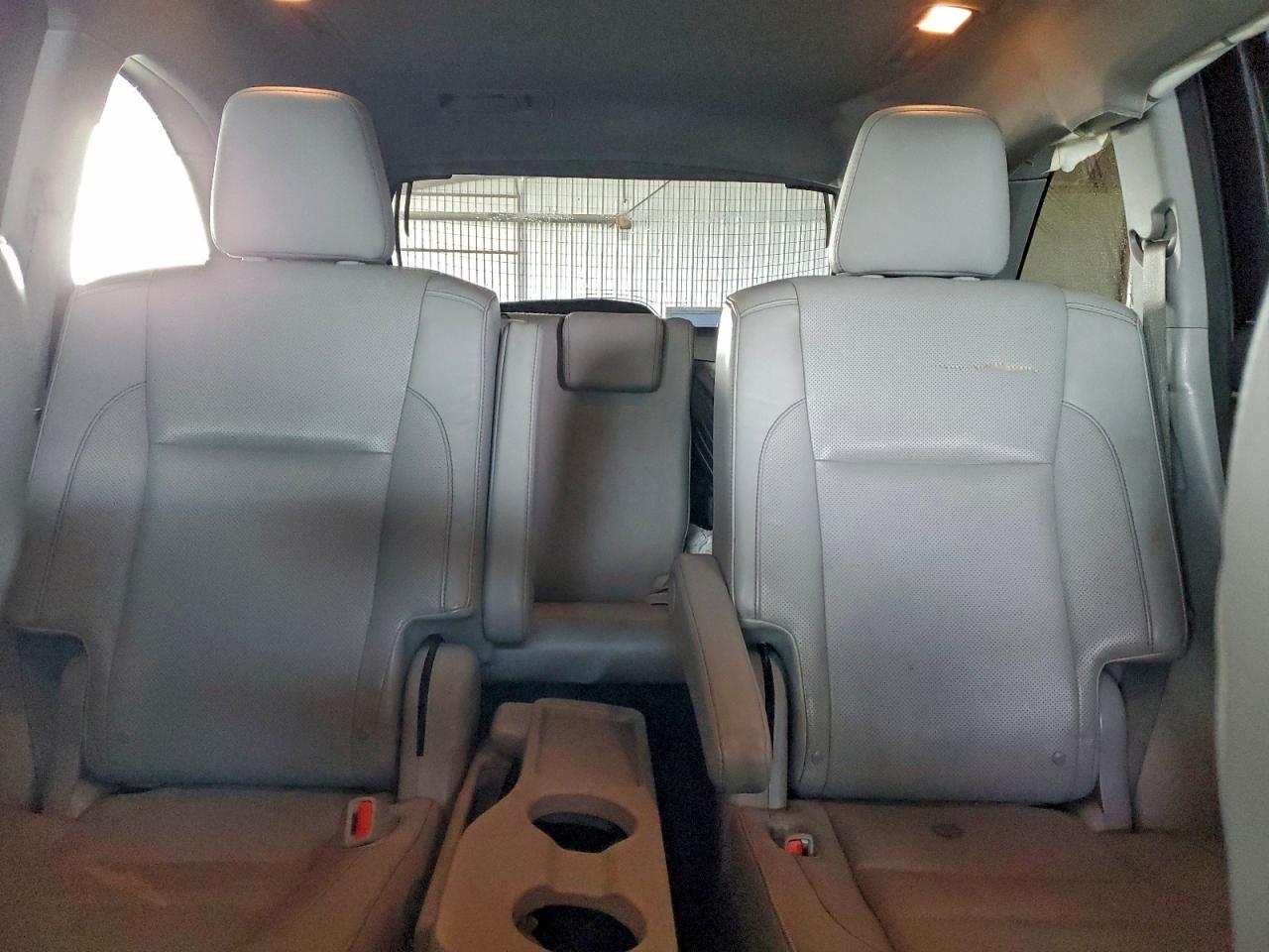2014 TOYOTA HIGHLANDER