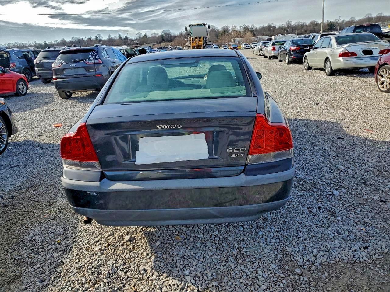 2003 VOLVO S60