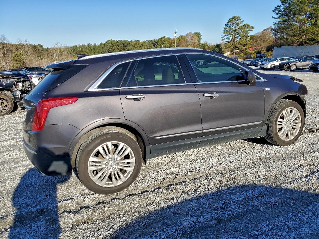 2017 CADILLAC XT5