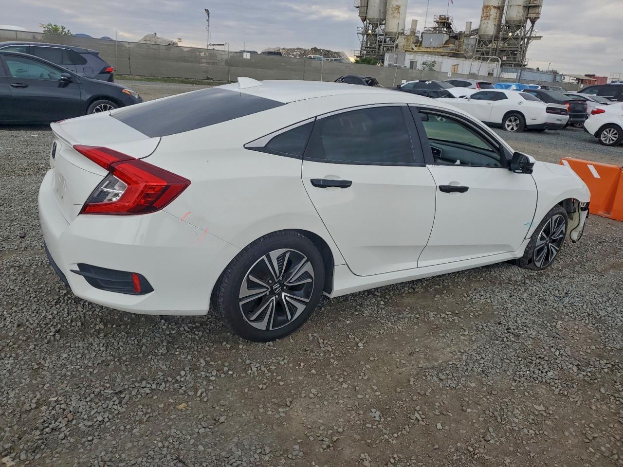 2016 HONDA CIVIC