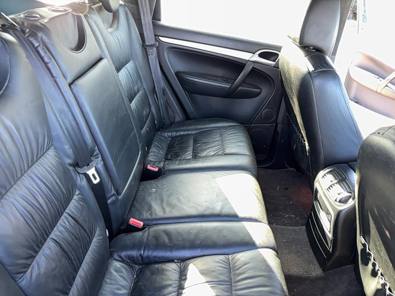 2005 PORSCHE CAYENNE