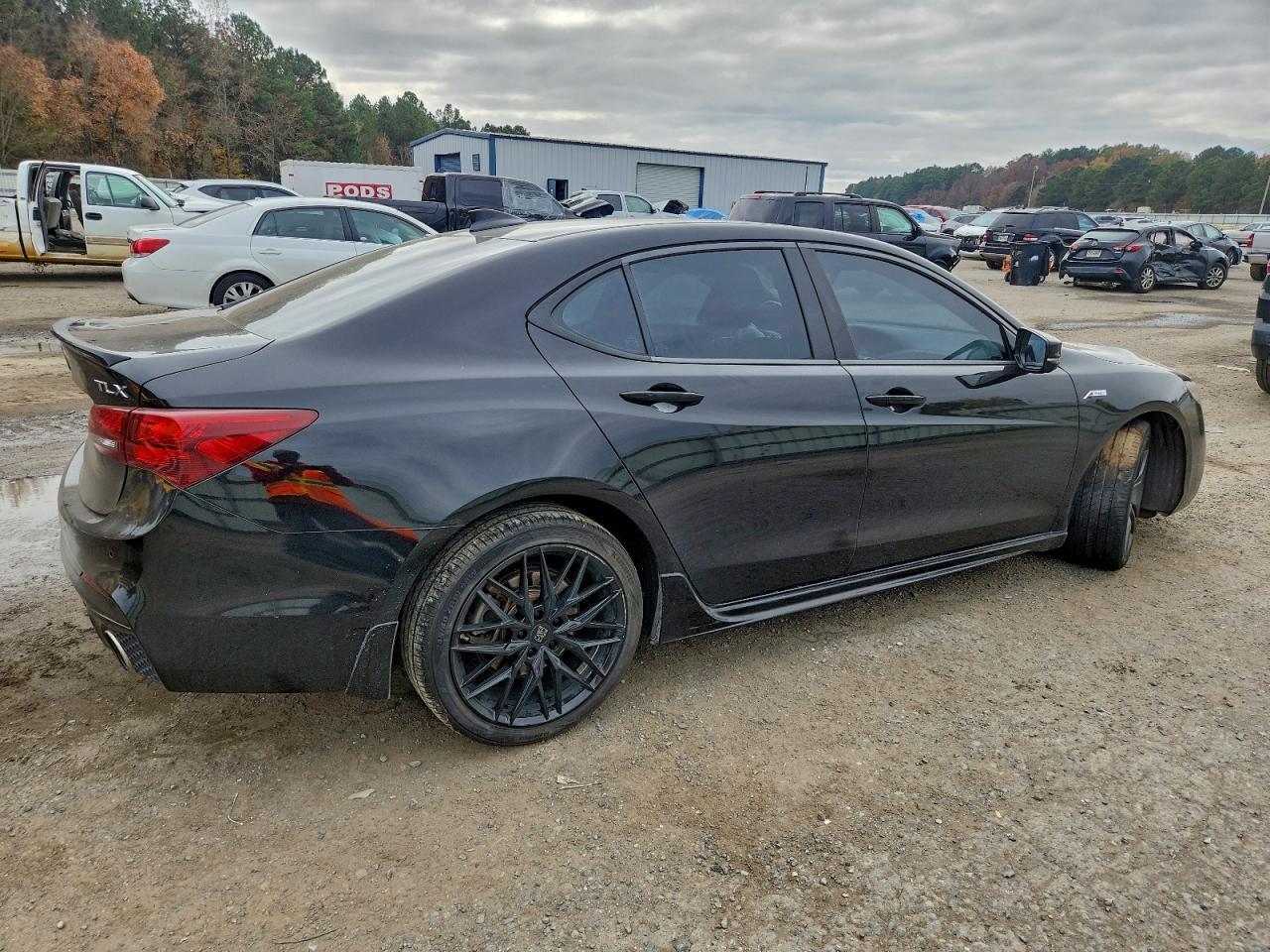2018 ACURA TLX