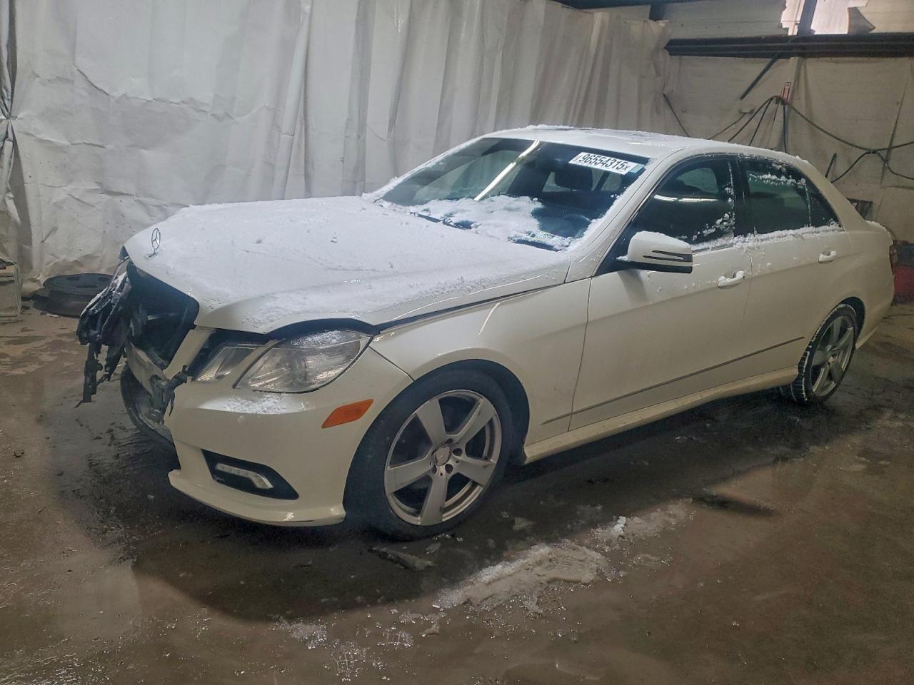 2011 MERCEDES-BENZ E-Class