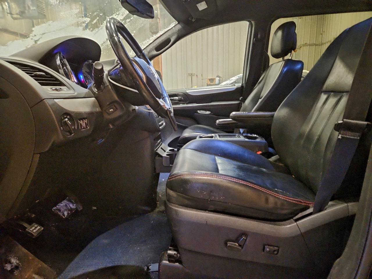 2011 DODGE GRAND CARAVAN