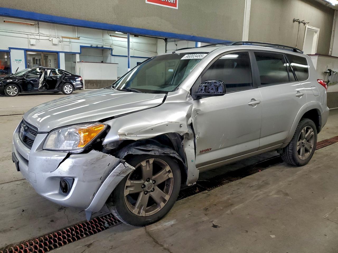 2011 TOYOTA RAV4
