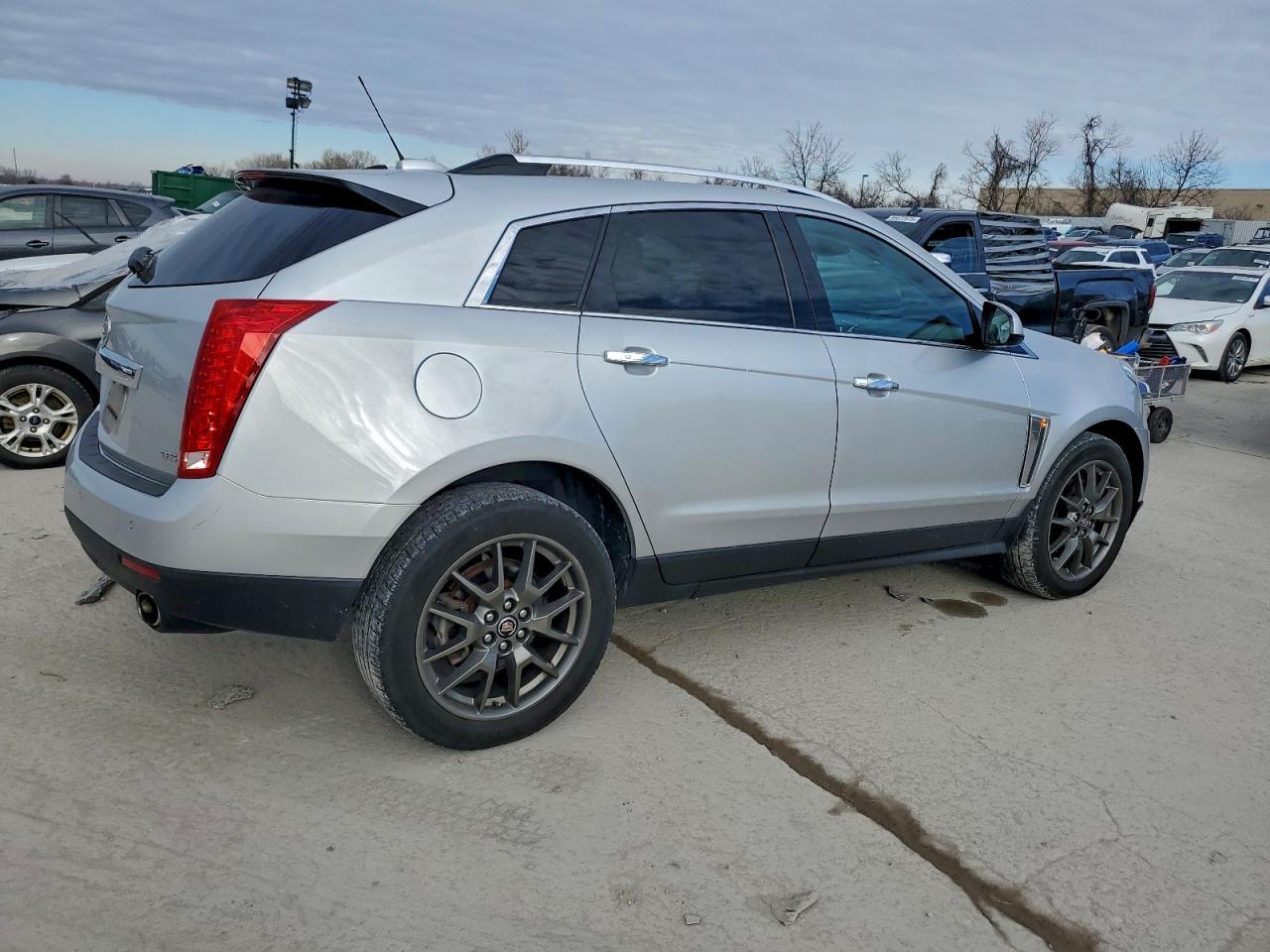 2016 CADILLAC SRX