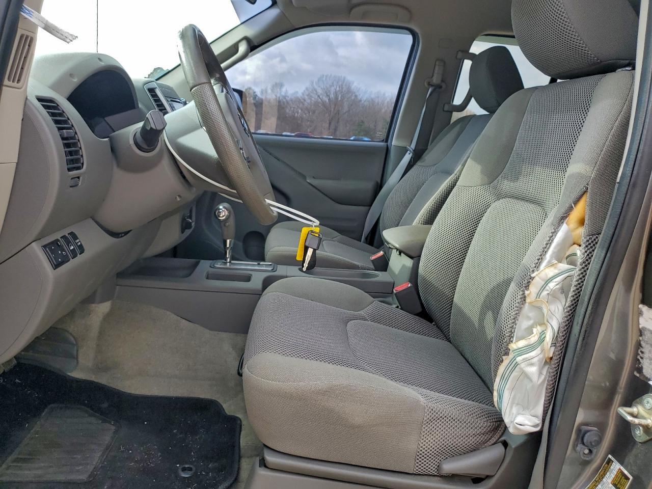 2016 NISSAN Frontier