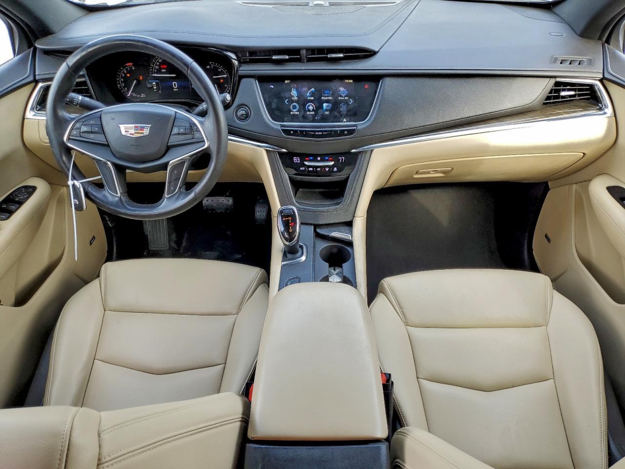 2018 CADILLAC XT5