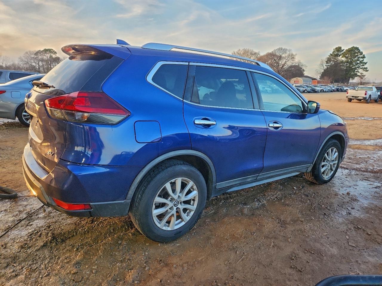 2018 NISSAN ROGUE