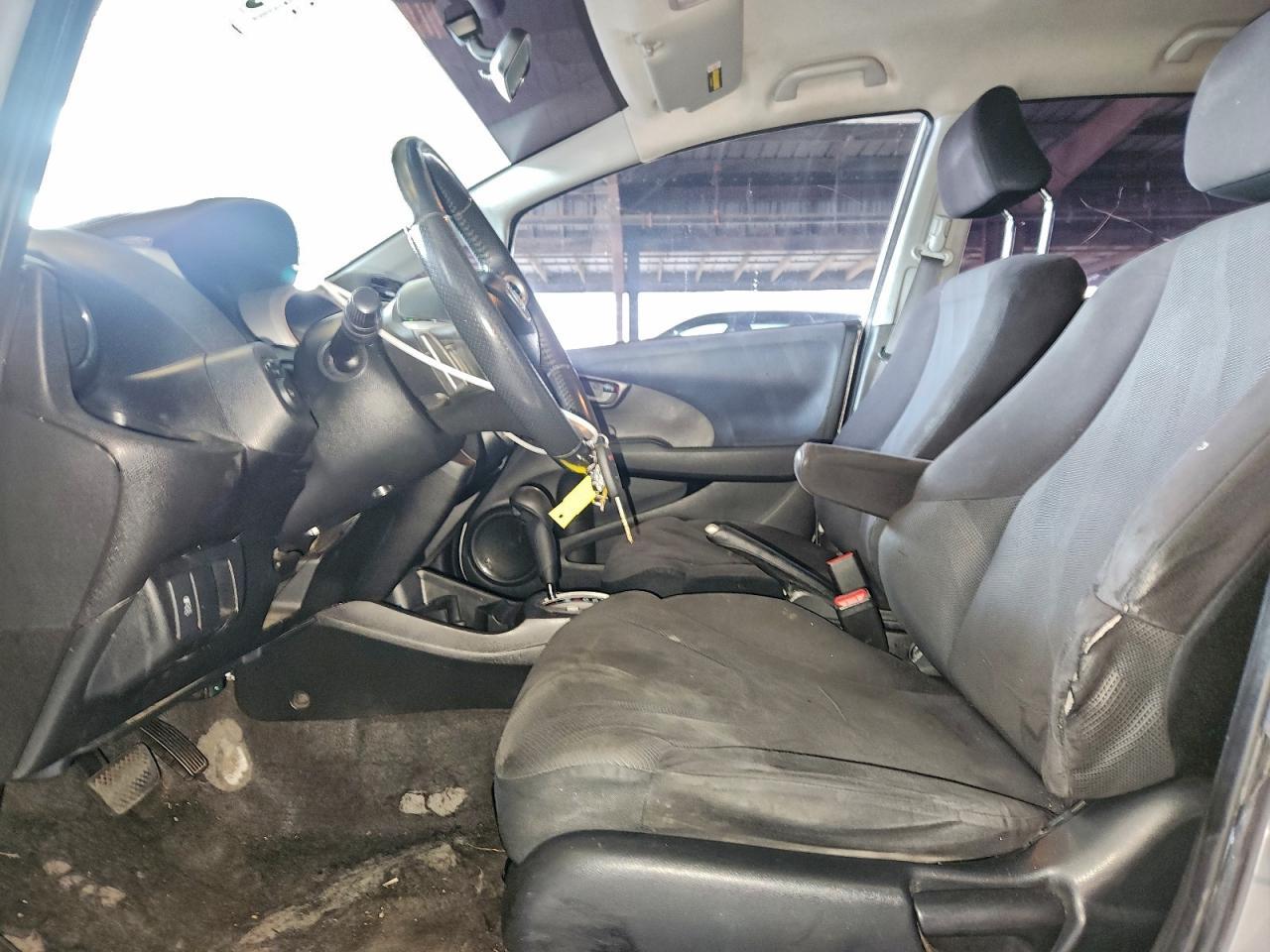 2011 HONDA FIT