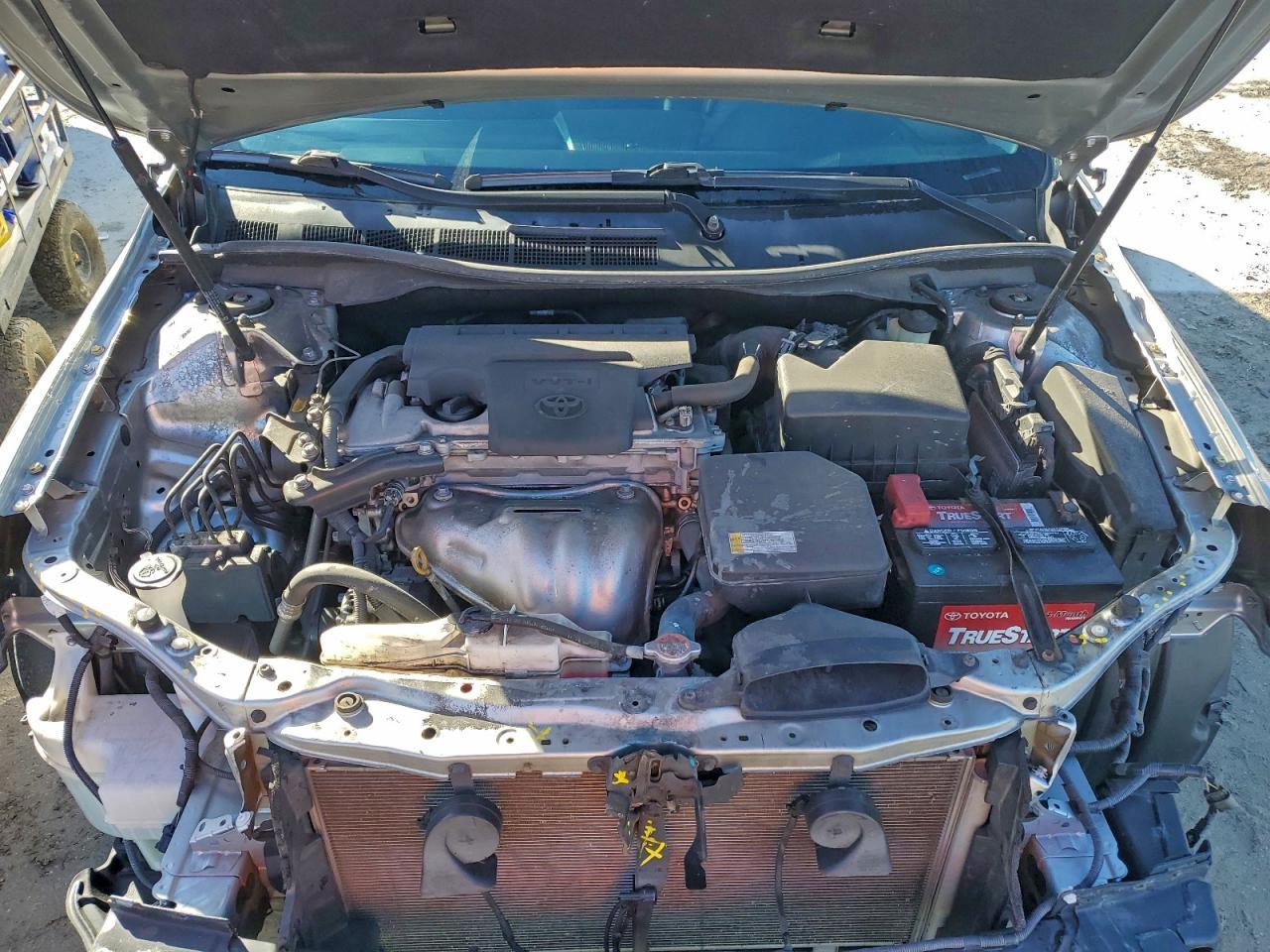 2016 TOYOTA CAMRY