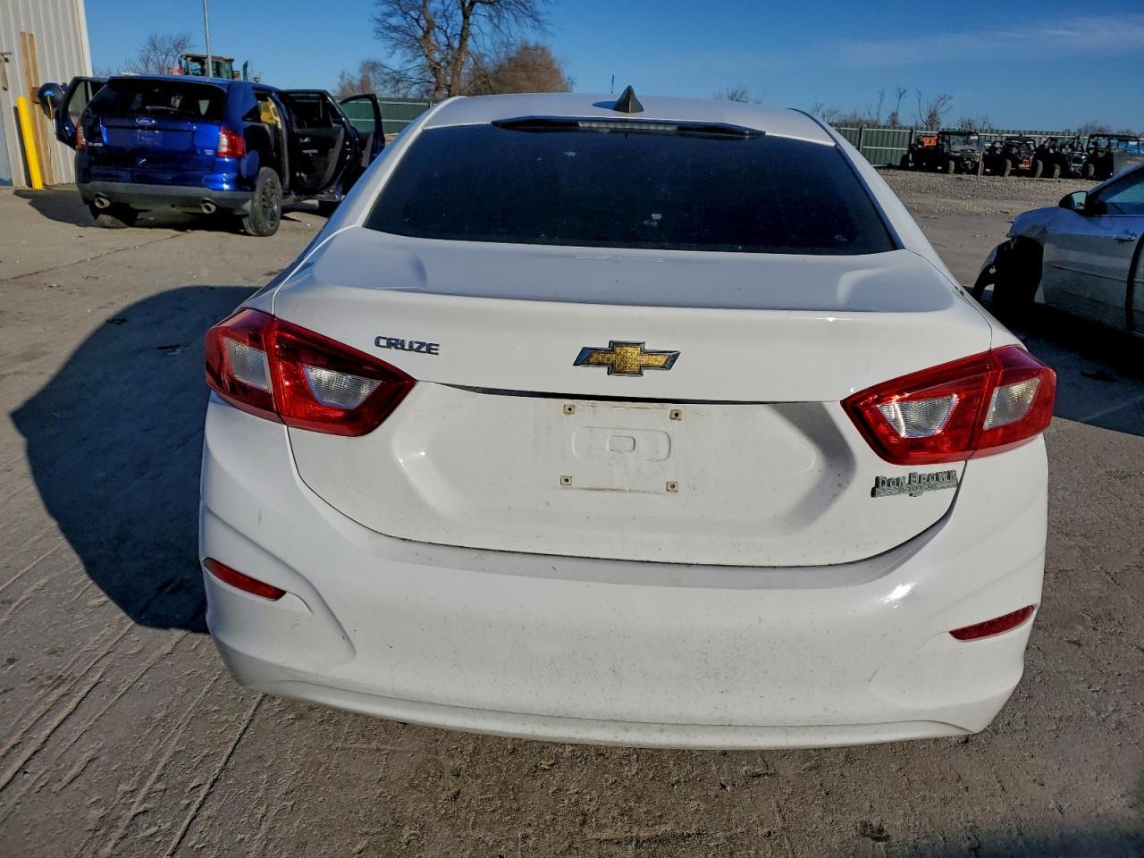 2016 CHEVROLET CRUZE