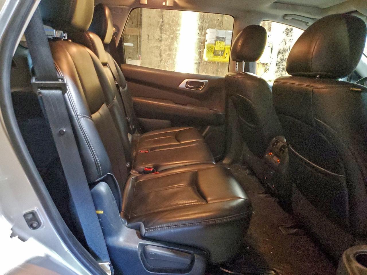 2015 NISSAN PATHFINDER