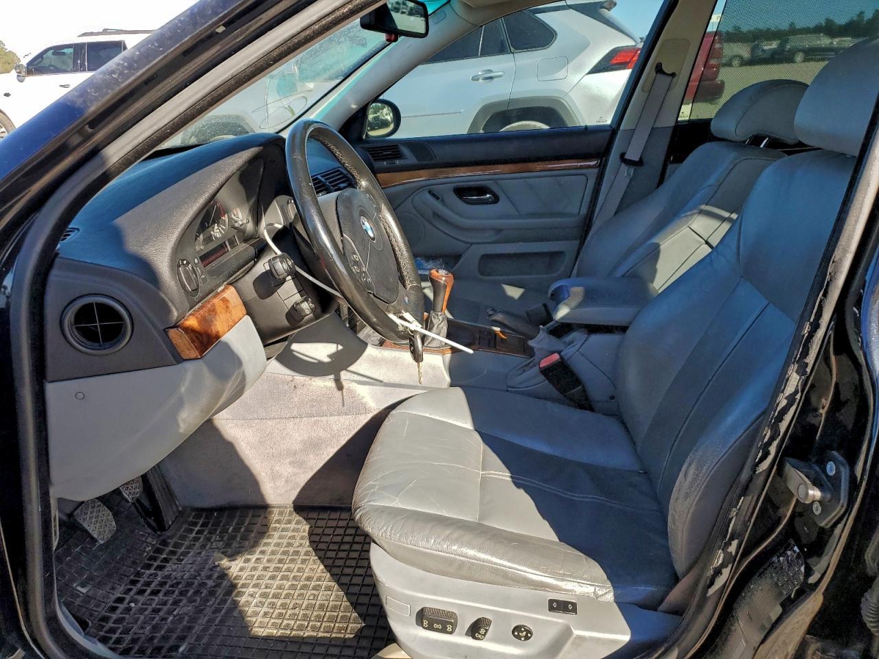 2000 BMW 5 series