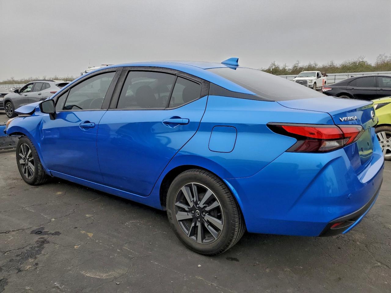 2021 NISSAN VERSA