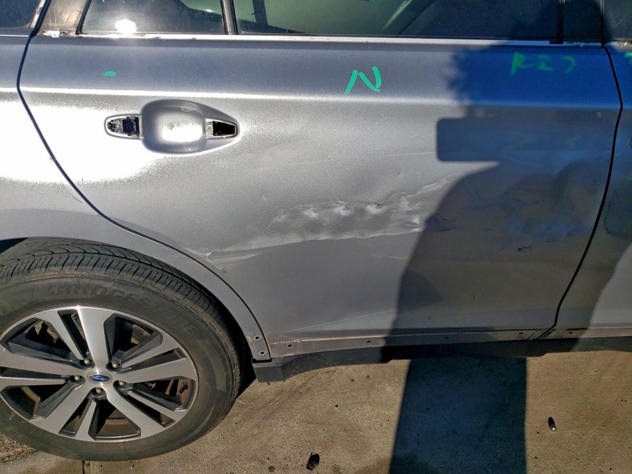 2018 SUBARU Outback