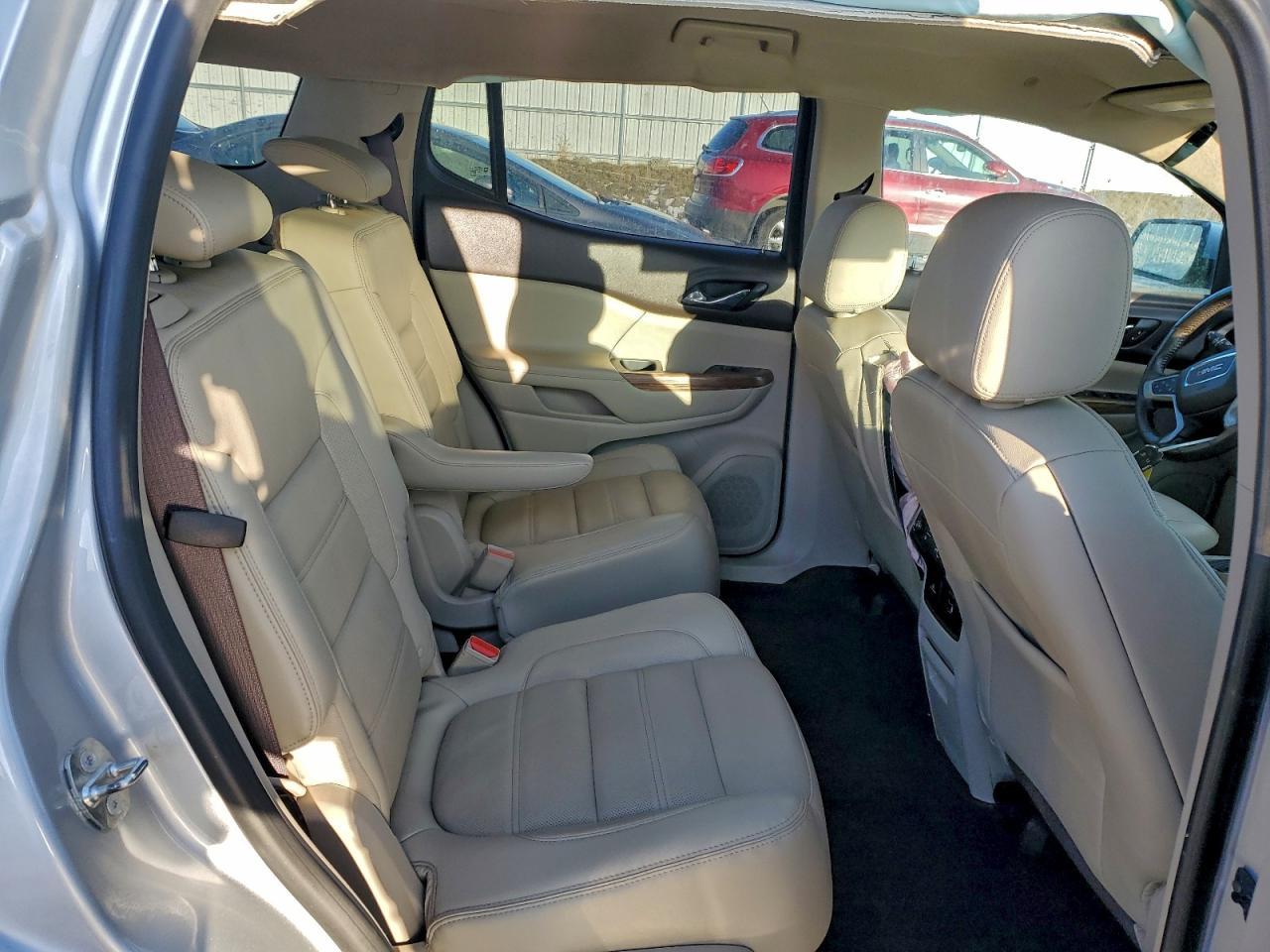 2017 GMC ACADIA