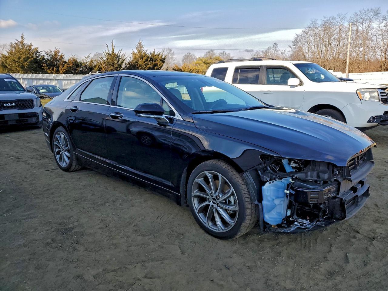 2019 LINCOLN MKZ