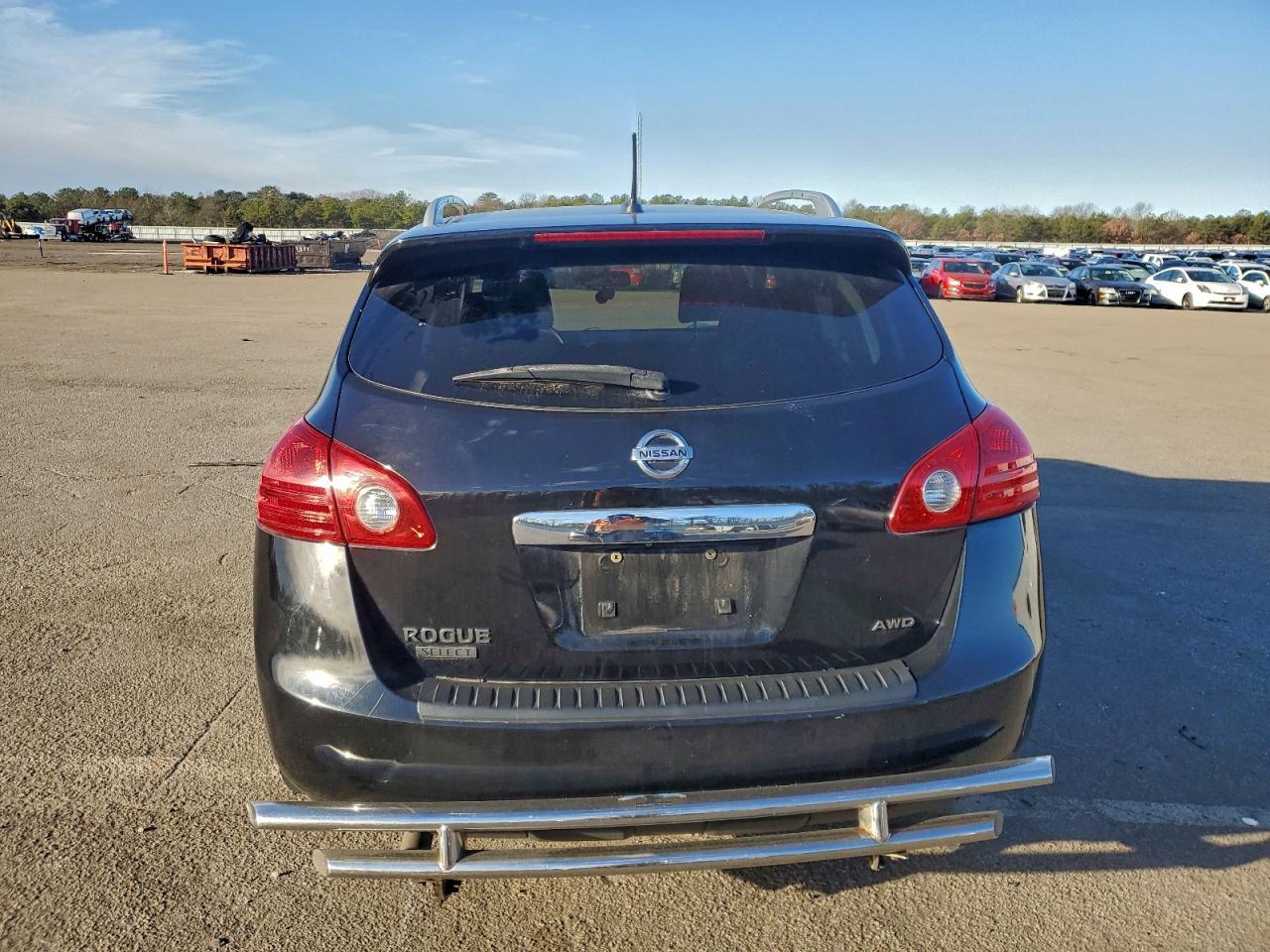 2015 NISSAN ROGUE