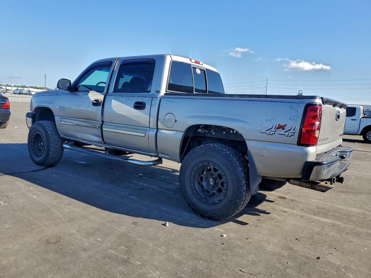 2005 CHEVROLET Silverado