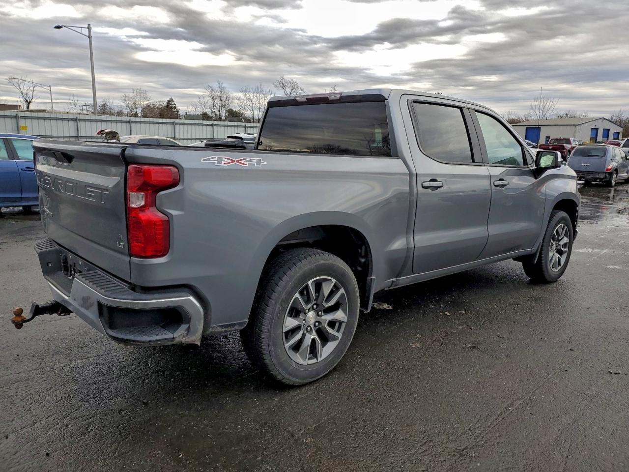2022 CHEVROLET Silverado