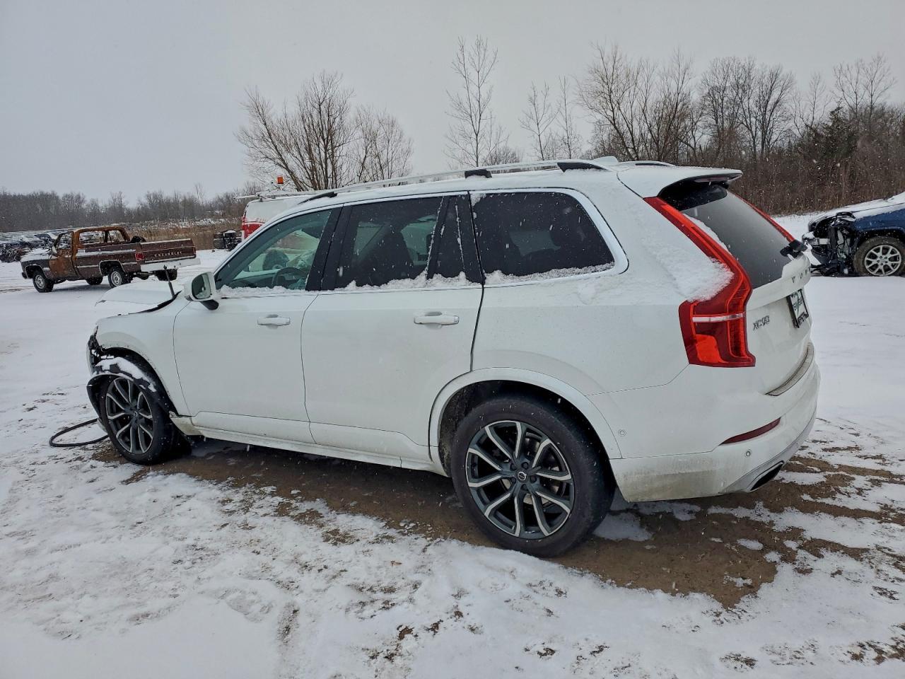 2018 VOLVO XC90
