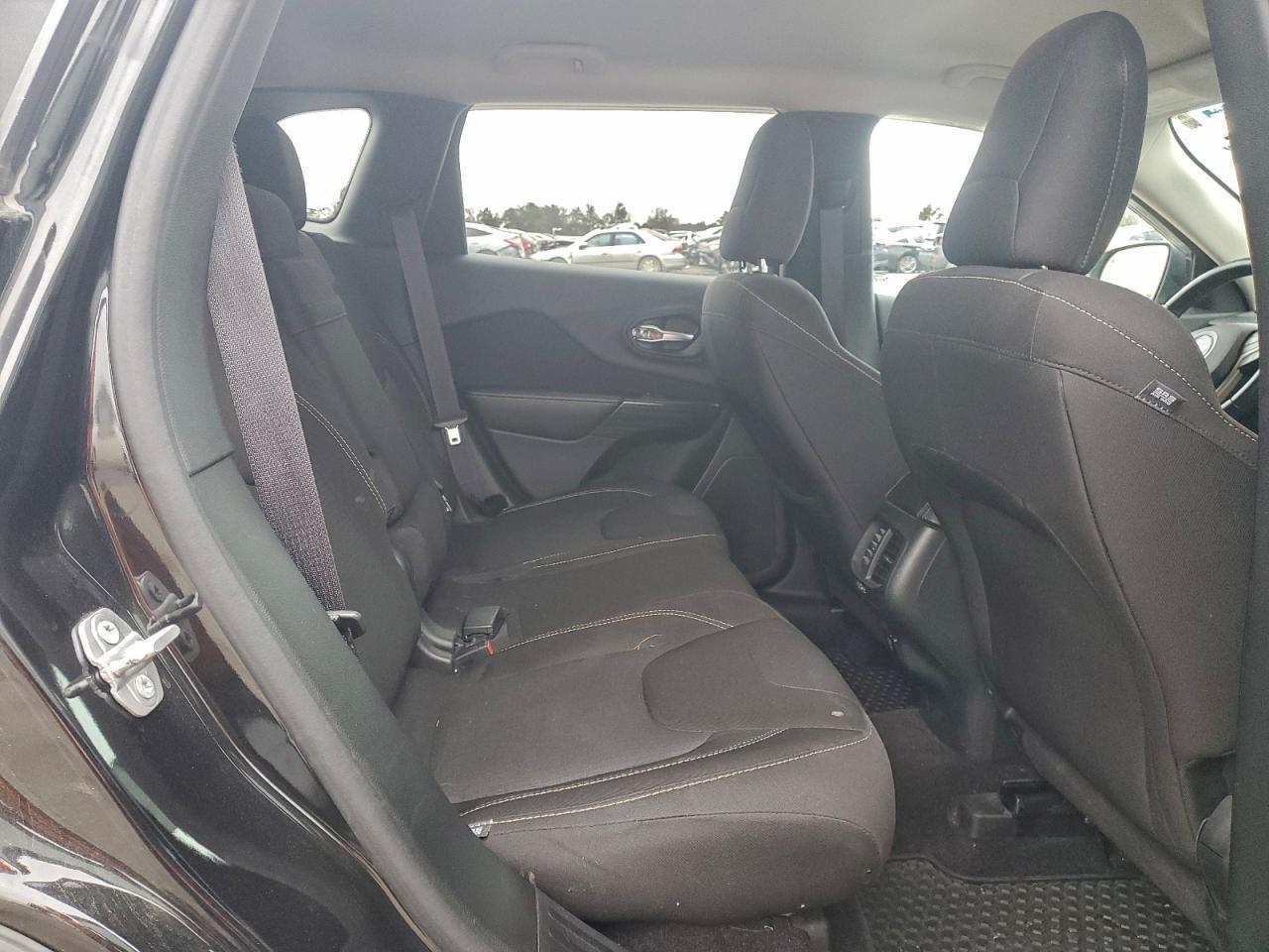 2016 JEEP CHEROKEE