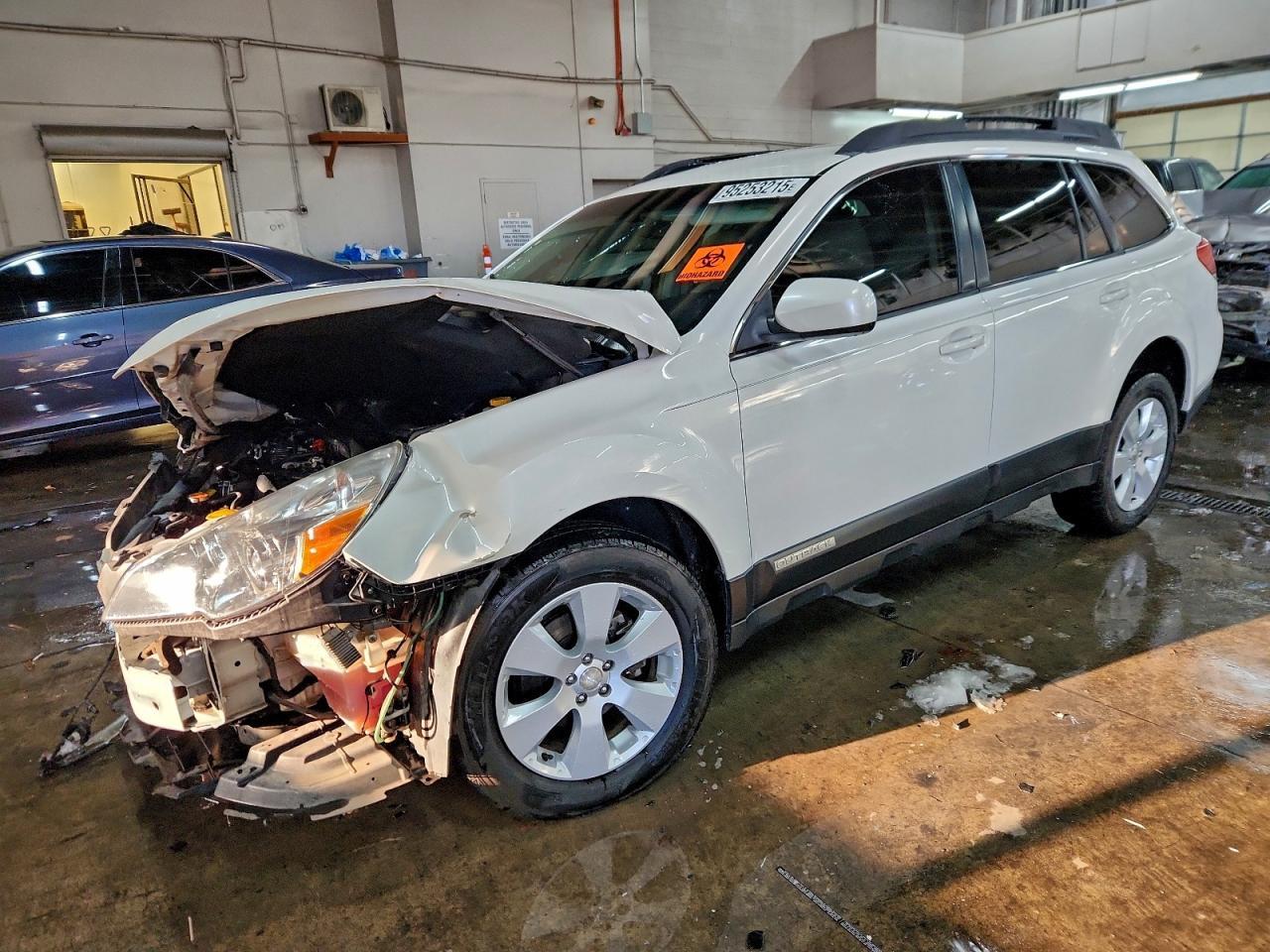 2012 SUBARU Outback