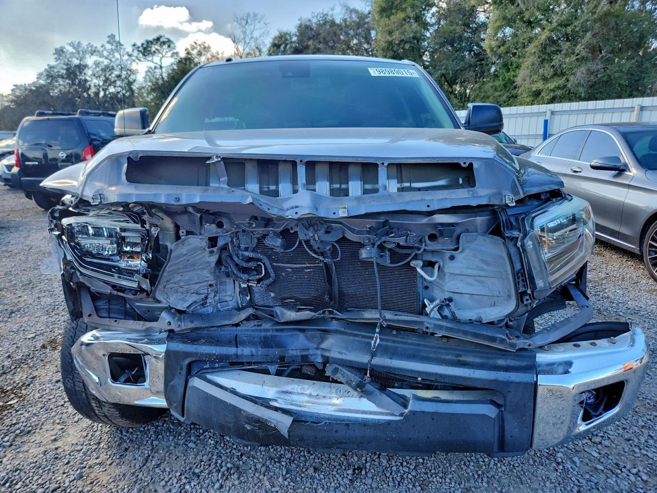 2018 TOYOTA TUNDRA