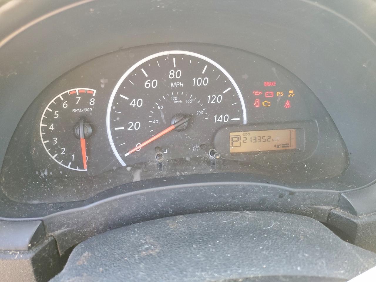 2016 NISSAN VERSA