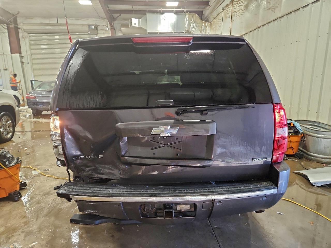 2011 CHEVROLET Tahoe