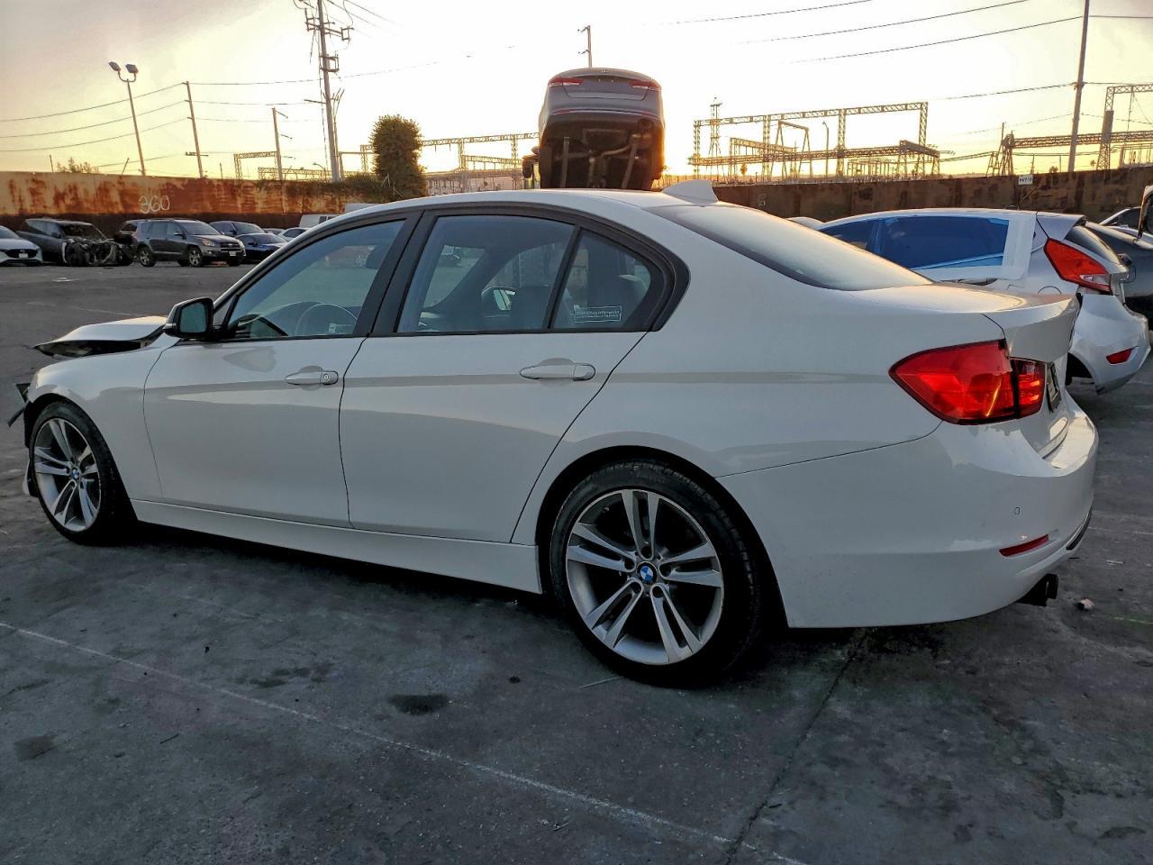 2013 BMW 3 SERIES