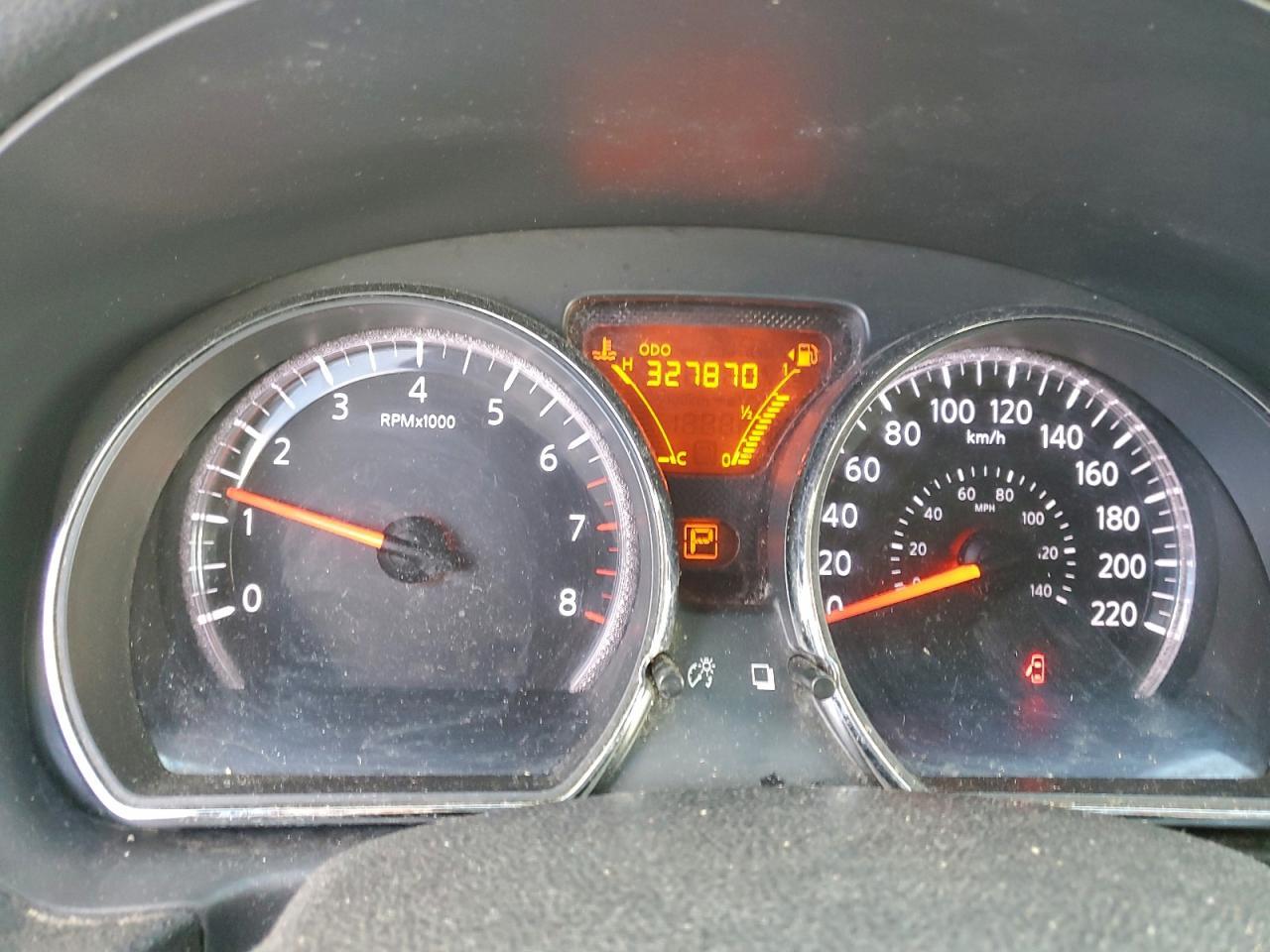 2014 NISSAN VERSA