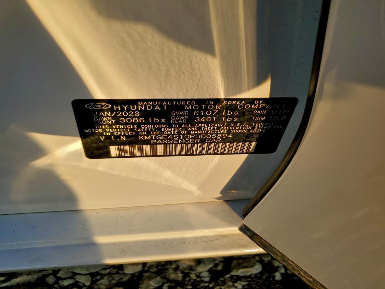 2023 GENESIS G80