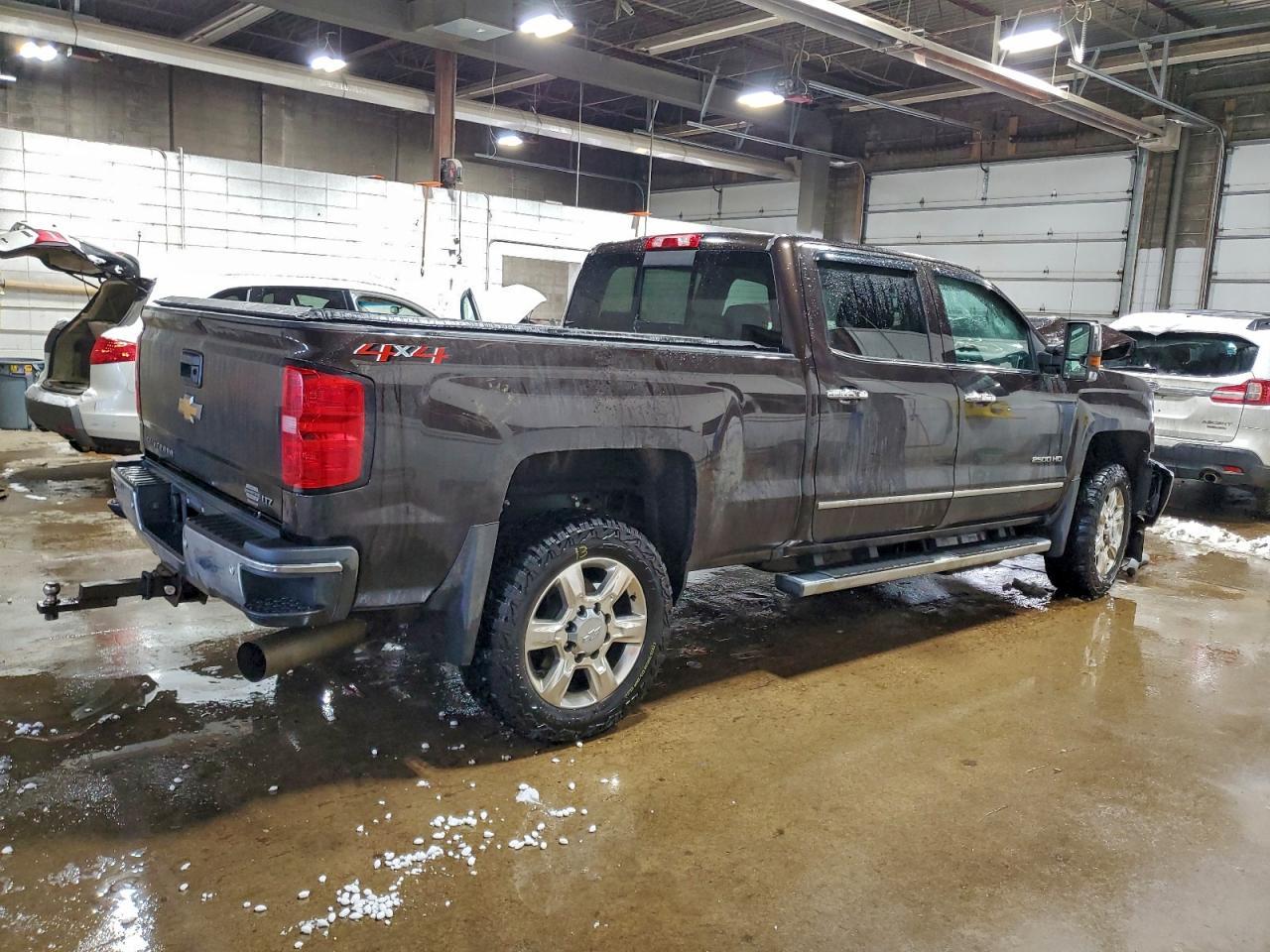 2018 CHEVROLET Silverado 2500
