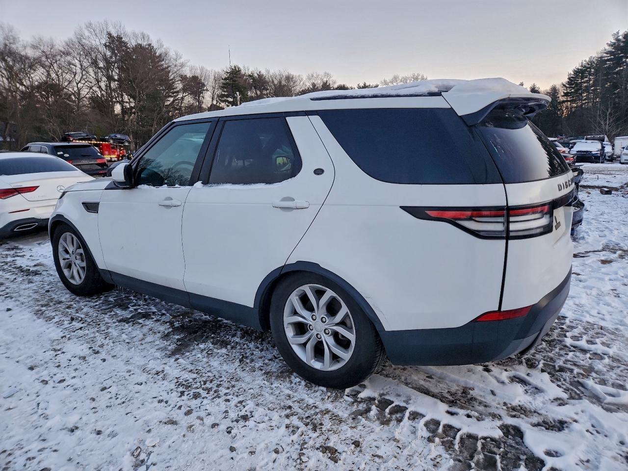 2018 LAND ROVER Discovery