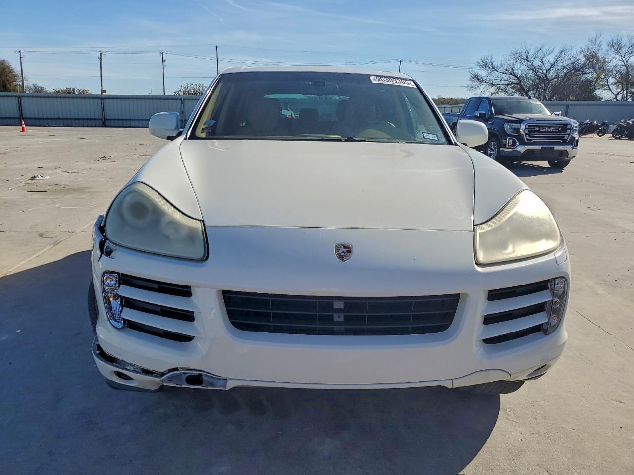 2010 PORSCHE CAYENNE