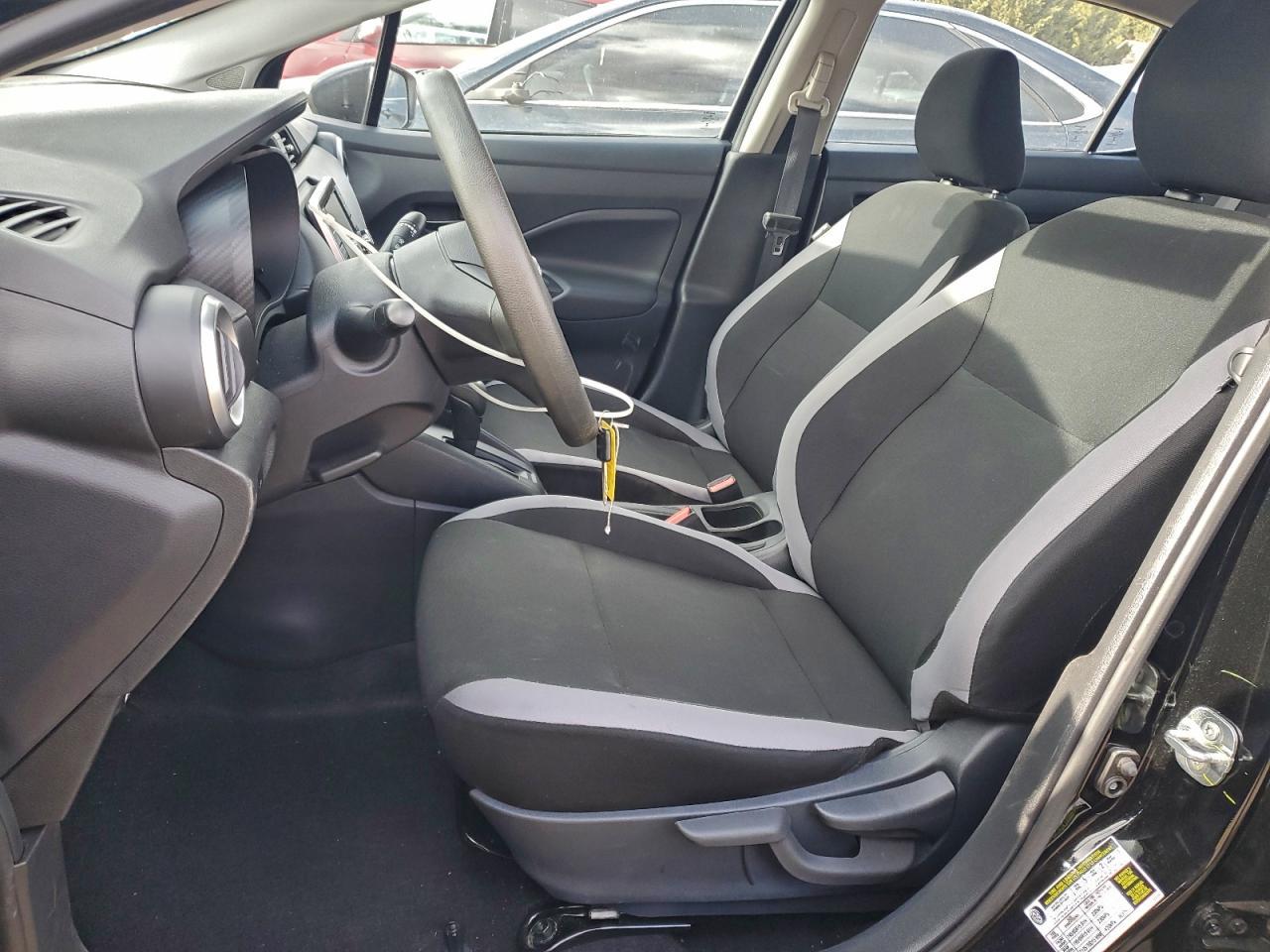 2025 NISSAN VERSA