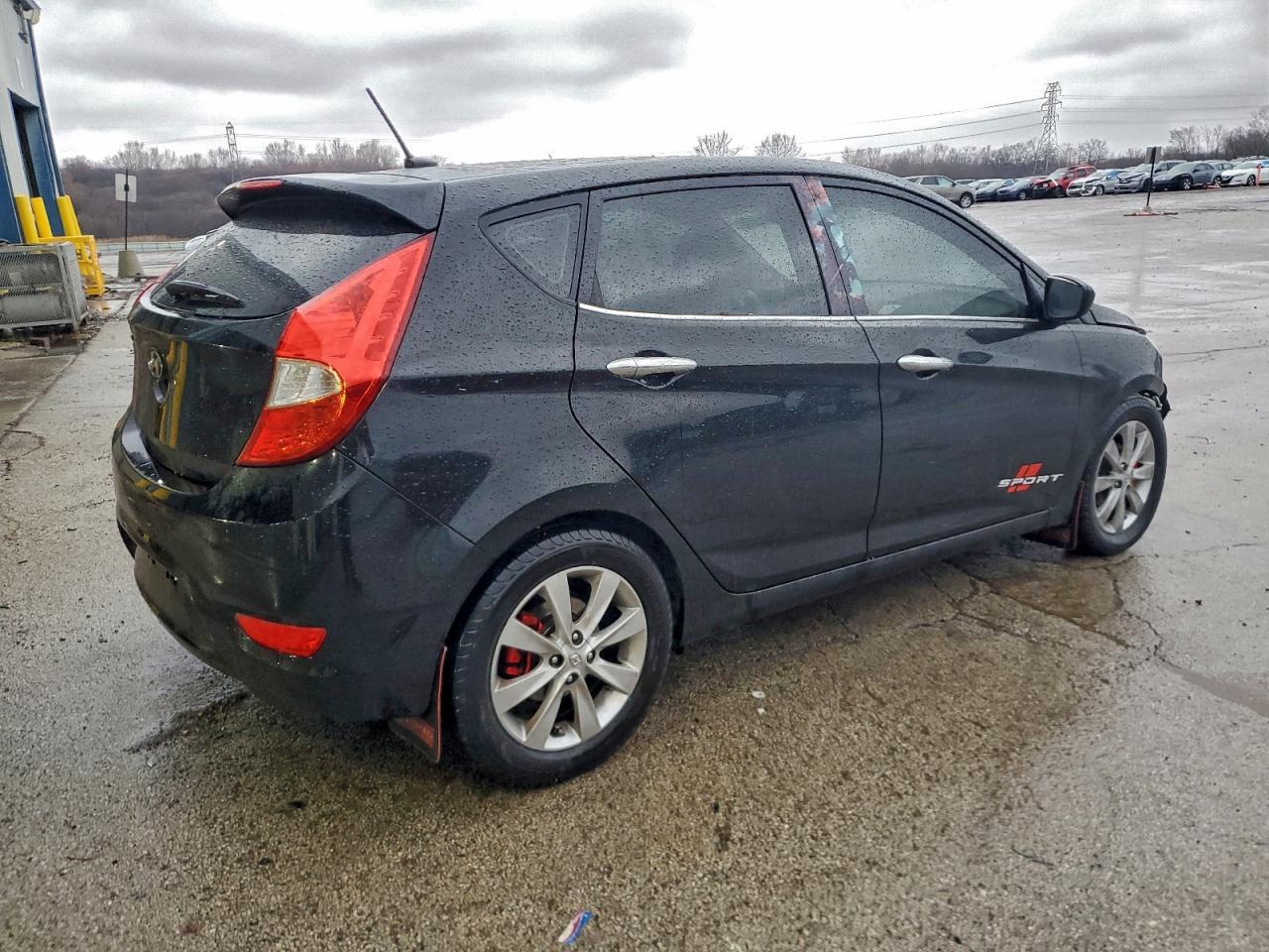 2012 HYUNDAI ACCENT