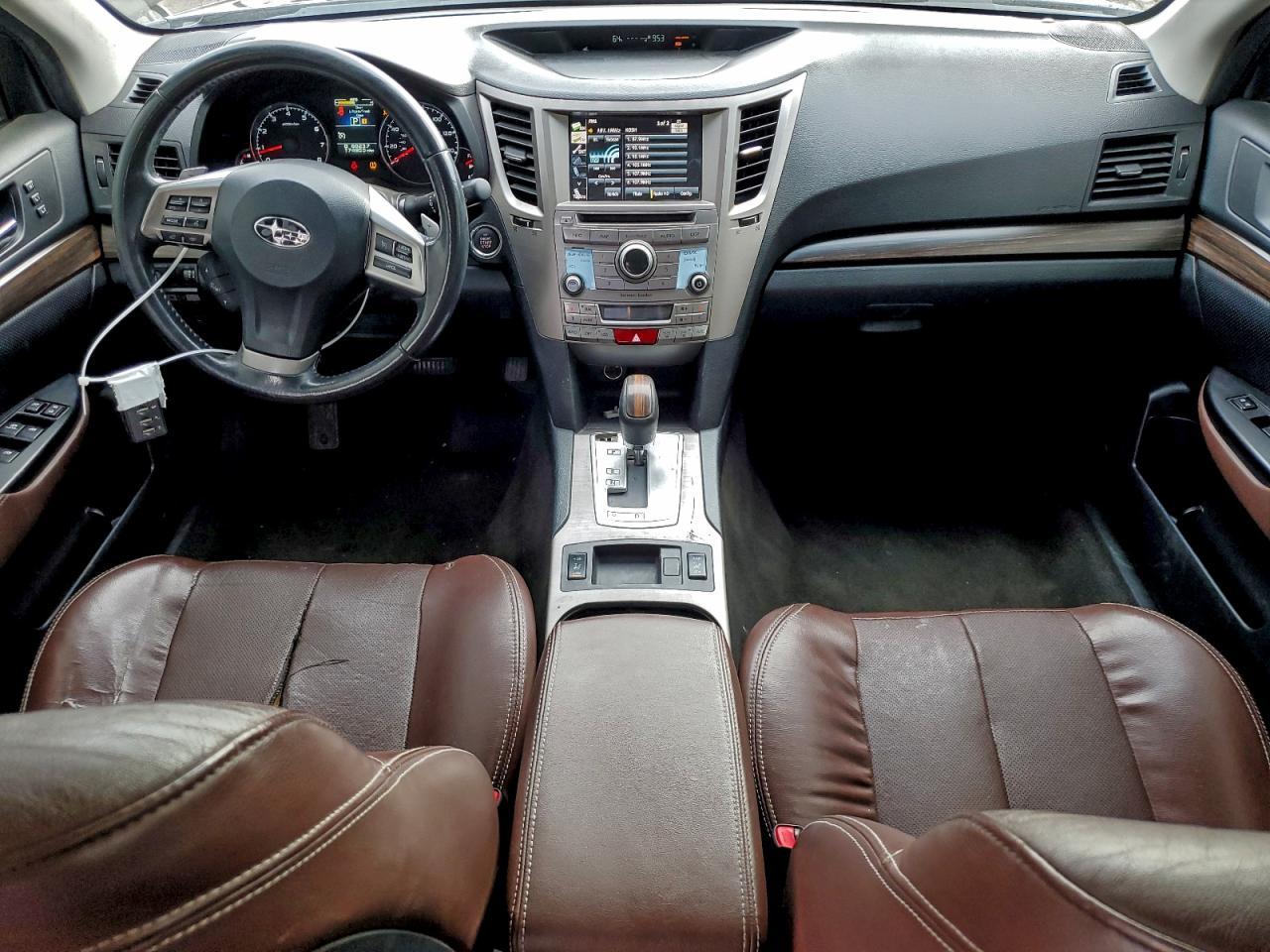 2013 SUBARU Outback