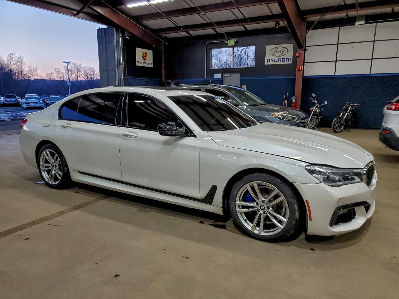2017 BMW 7 series