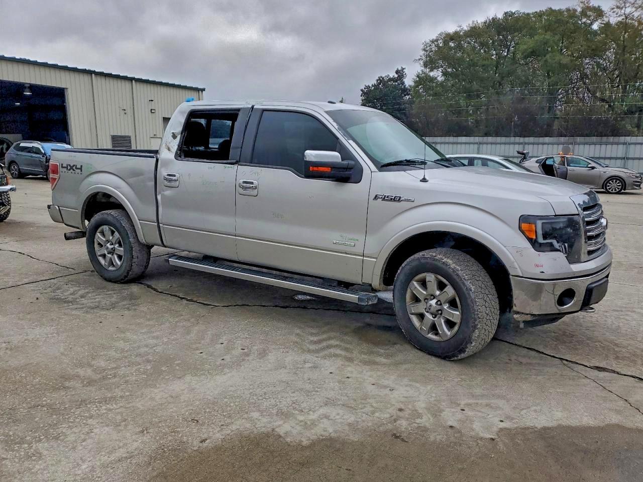 2013 FORD F-150